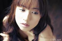 高清无水印美女壁纸上千套9000张 - 1.jpg