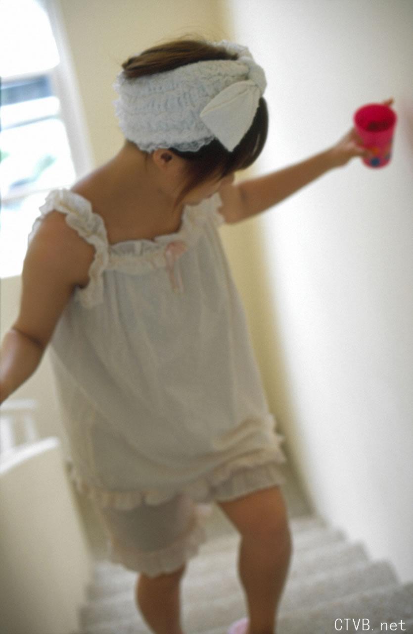 高清无水印美女壁纸上千套9000张 - 90.jpg