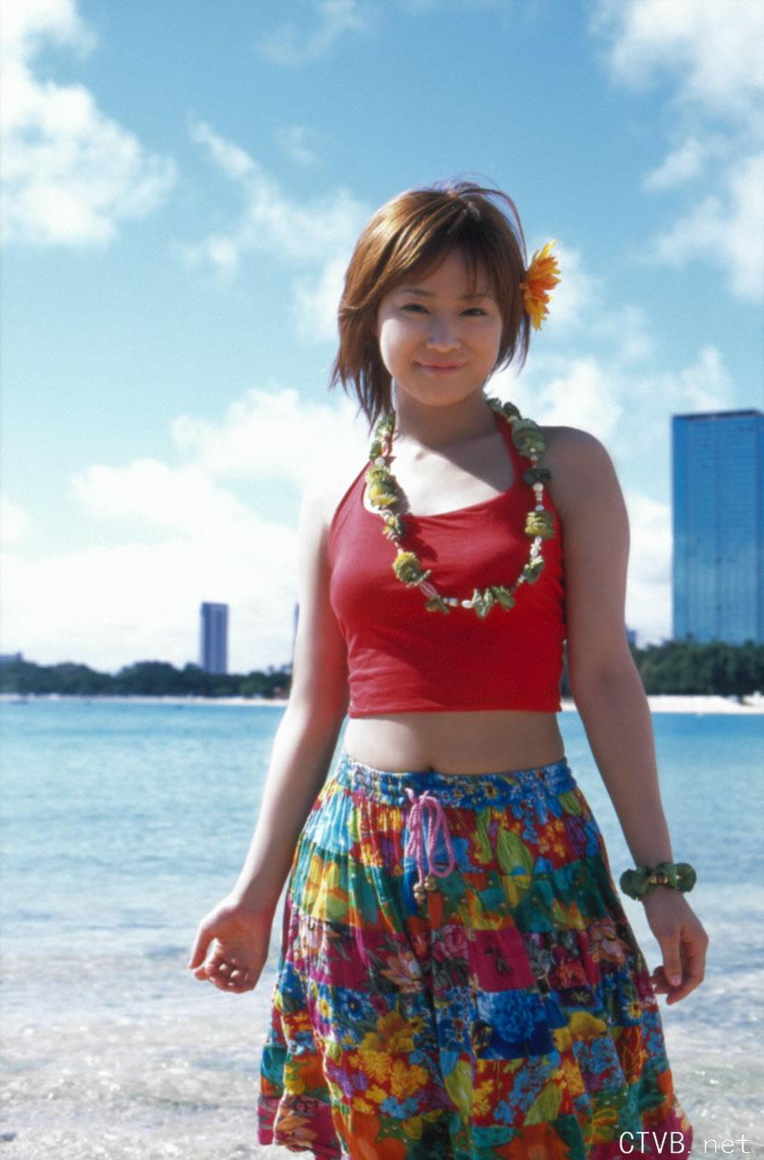 高清无水印美女壁纸上千套9000张 - 1.jpg