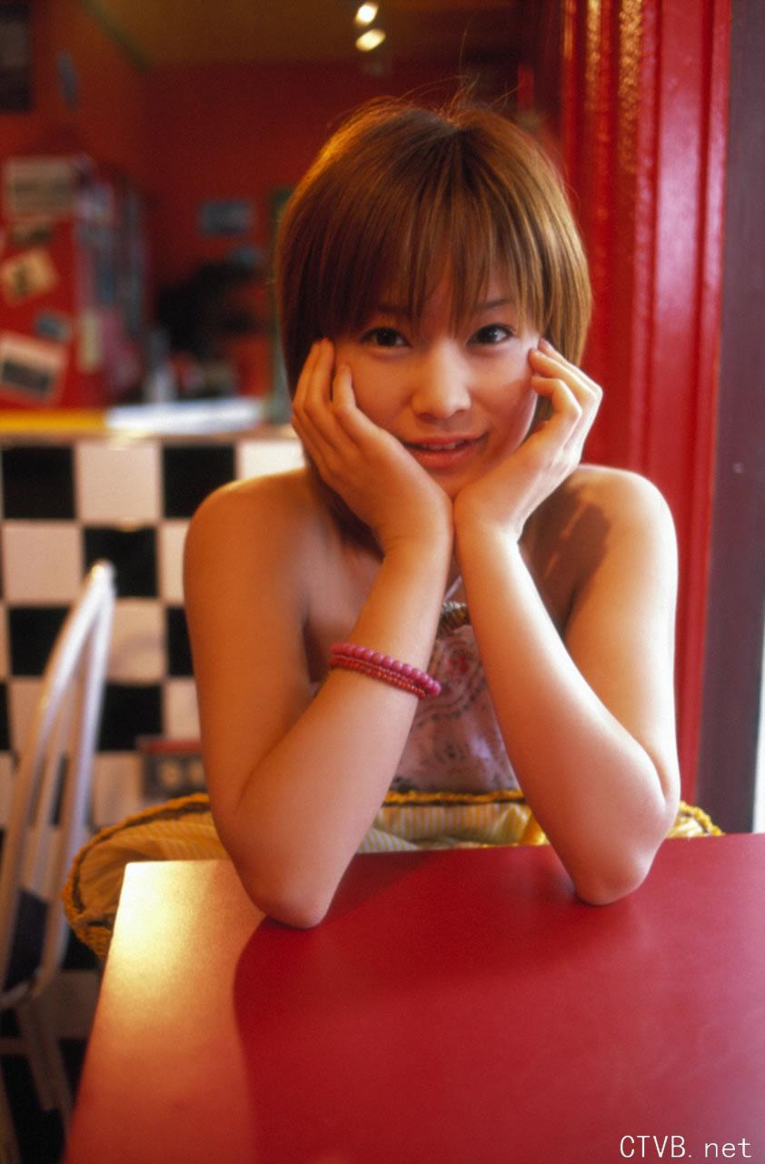 高清无水印美女壁纸上千套9000张 - 51.jpg