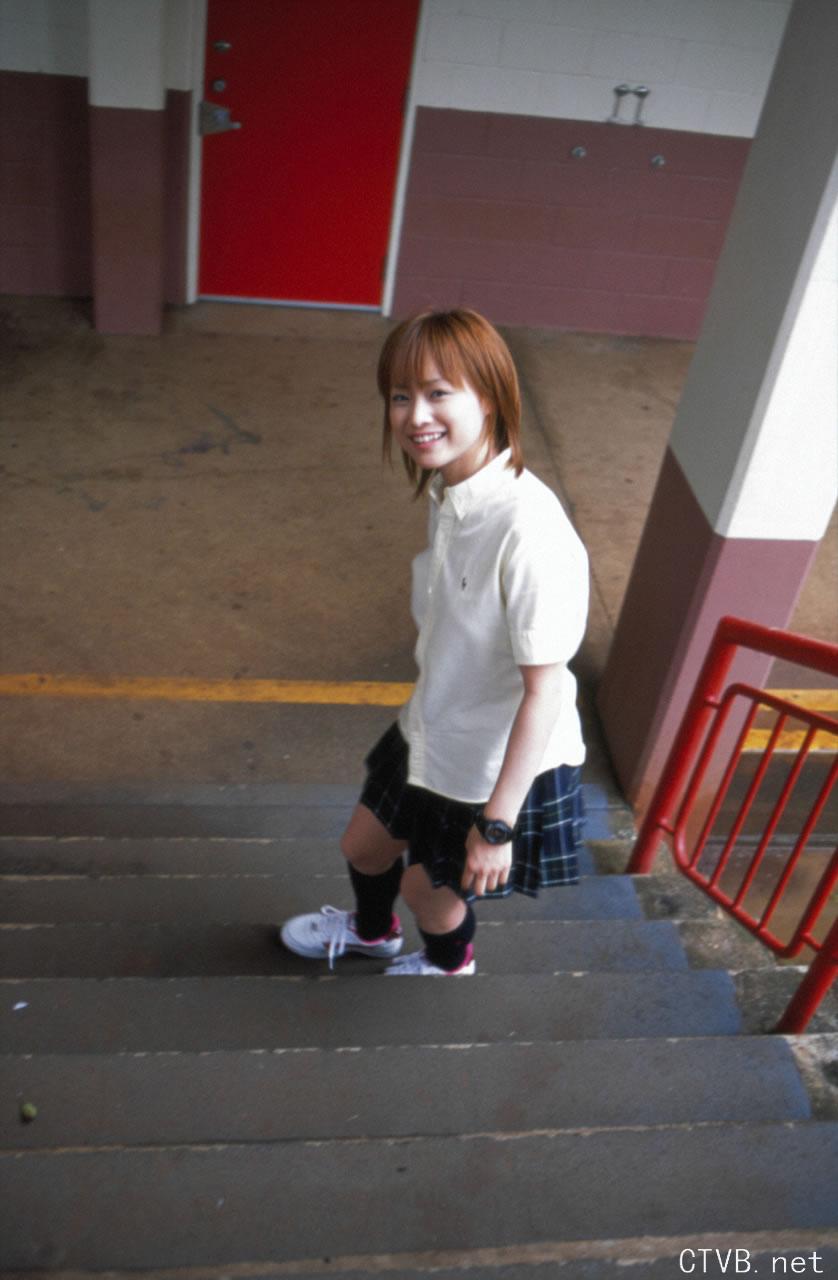 高清无水印美女壁纸上千套9000张 - 32.jpg