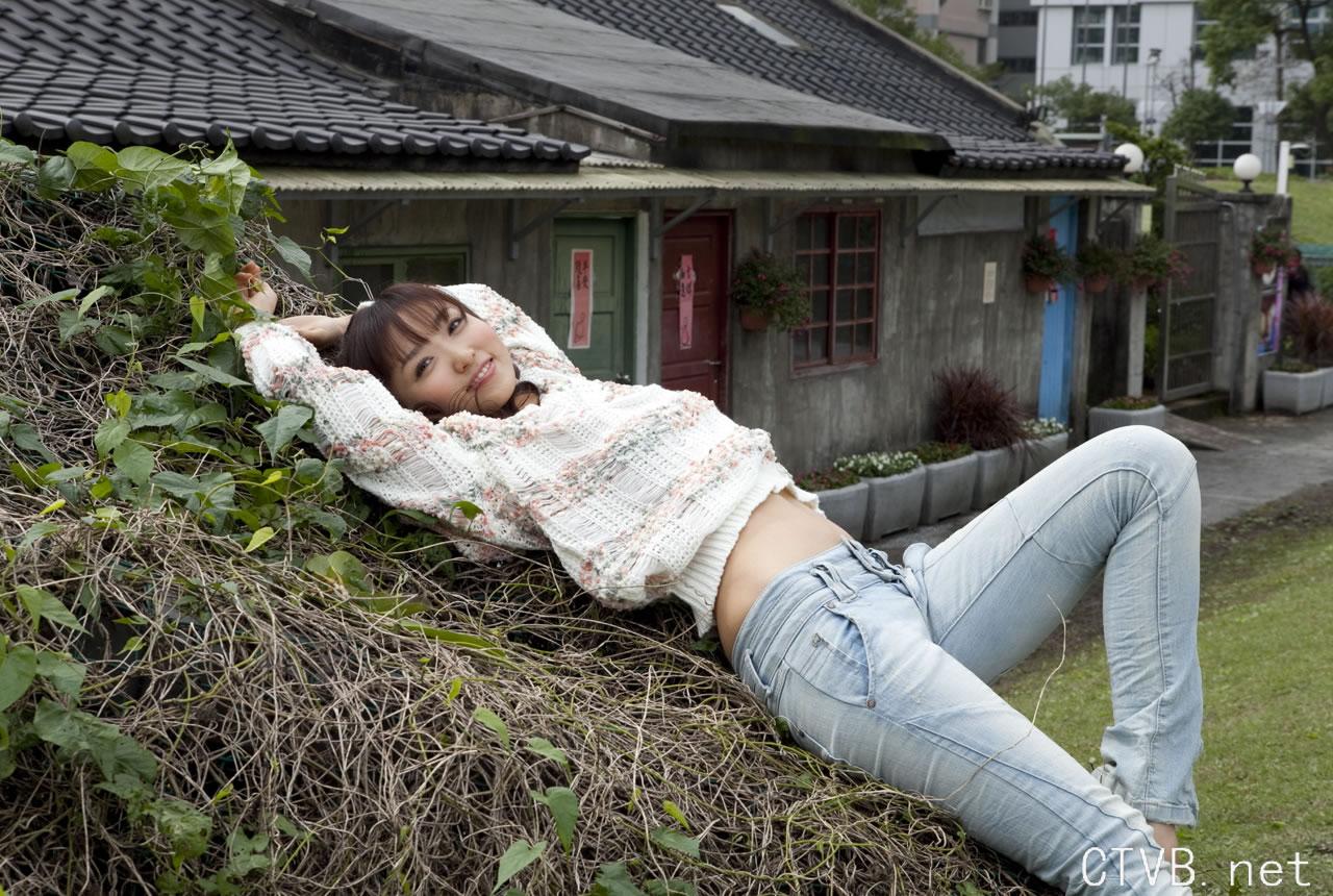 高清无水印美女壁纸上千套9000张 - 4.jpg