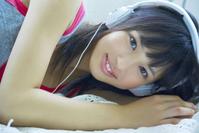 高清无水印美女壁纸上千套9000张 - 1.jpg