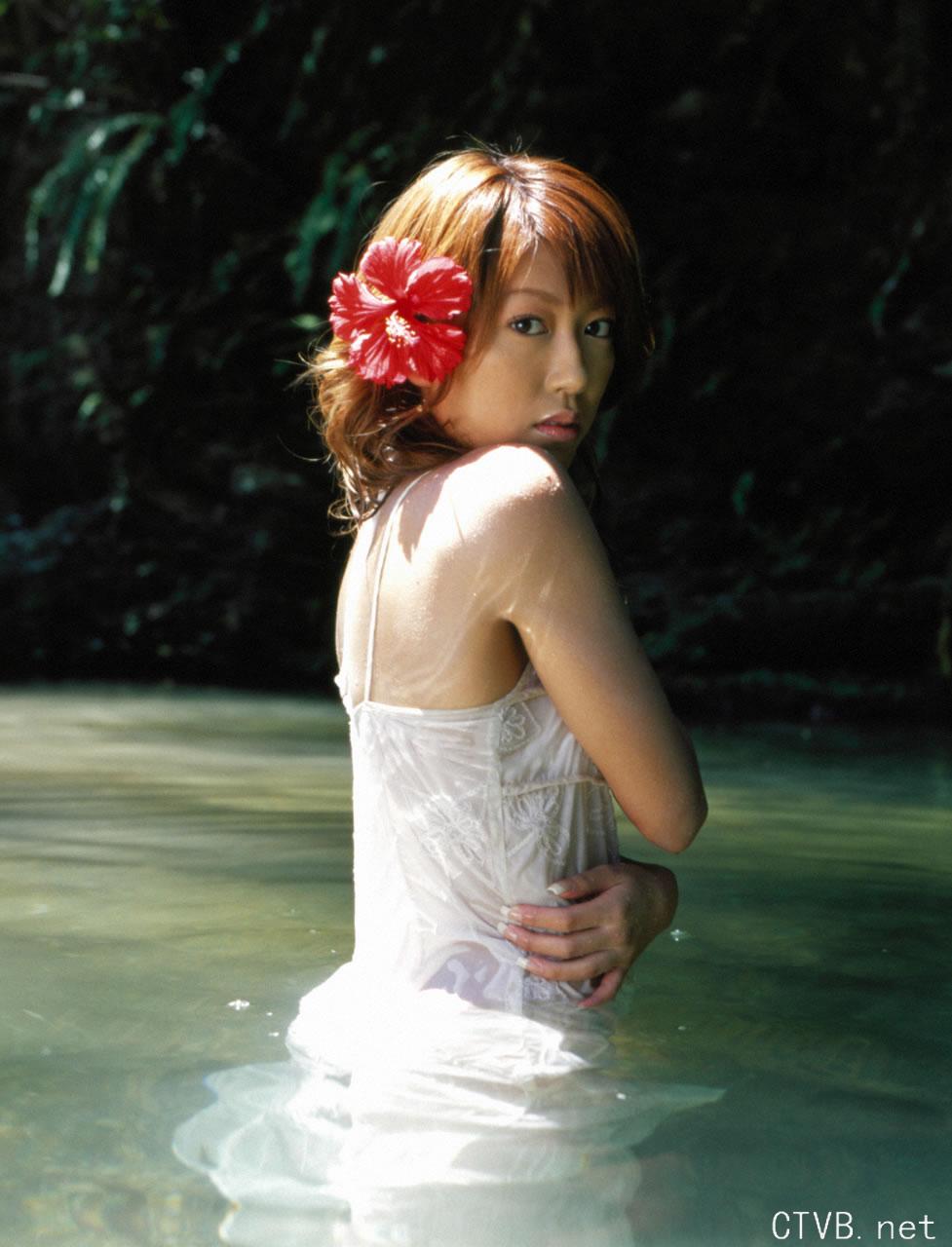 高清无水印美女壁纸上千套9000张 - 24.jpg