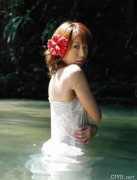 高清无水印美女壁纸上千套9000张 - 24.jpg