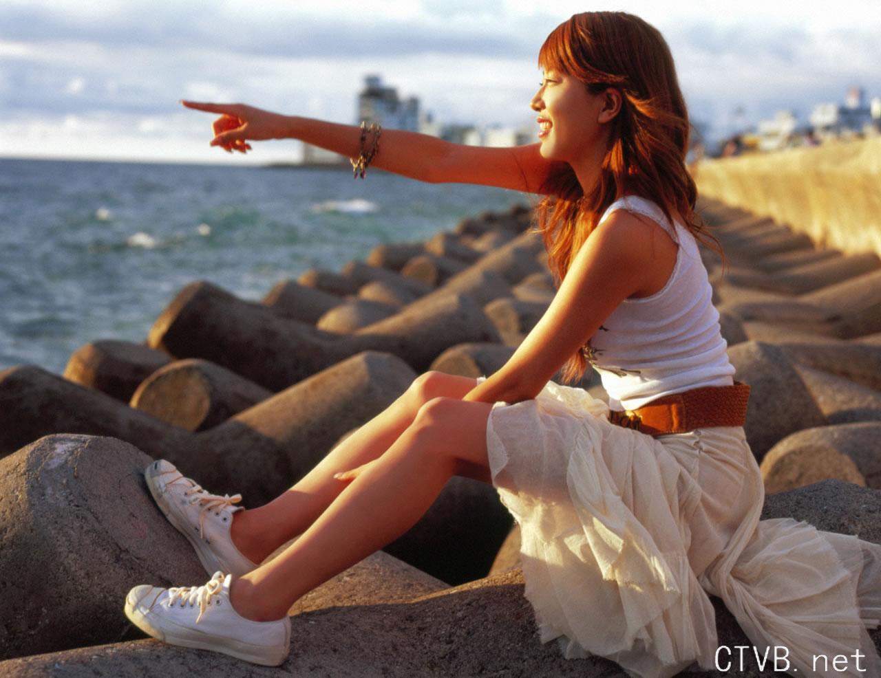 高清无水印美女壁纸上千套9000张 - 65.jpg