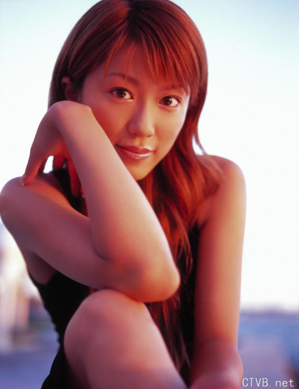 高清无水印美女壁纸上千套9000张 - 18.jpg