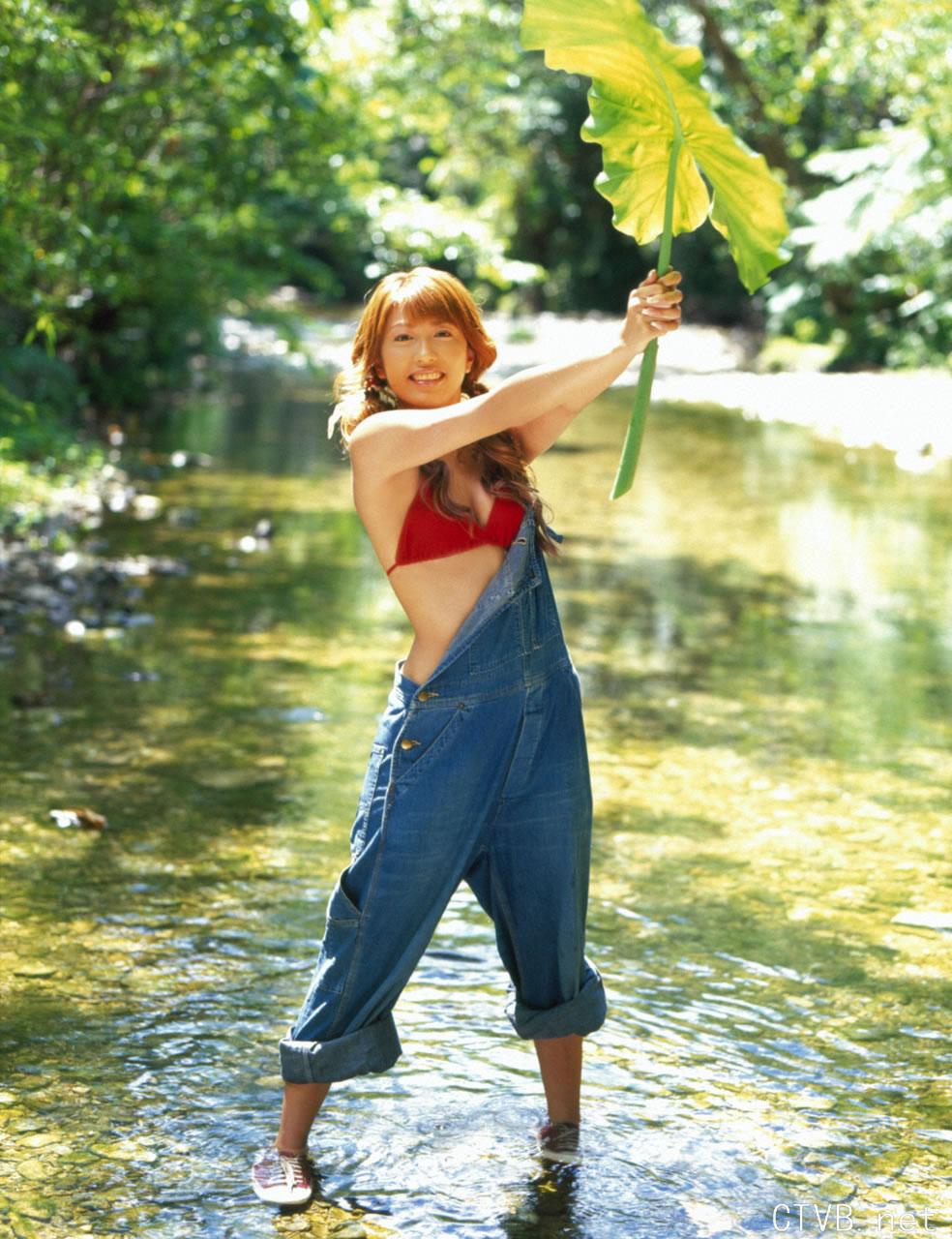 高清无水印美女壁纸上千套9000张 - 5.jpg