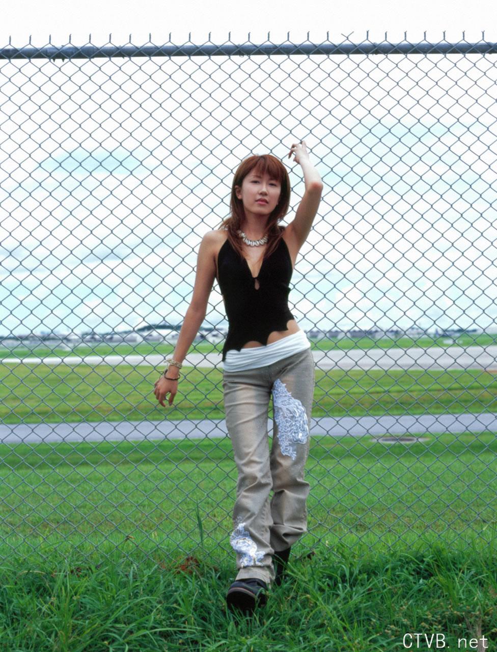 高清无水印美女壁纸上千套9000张 - 40.jpg