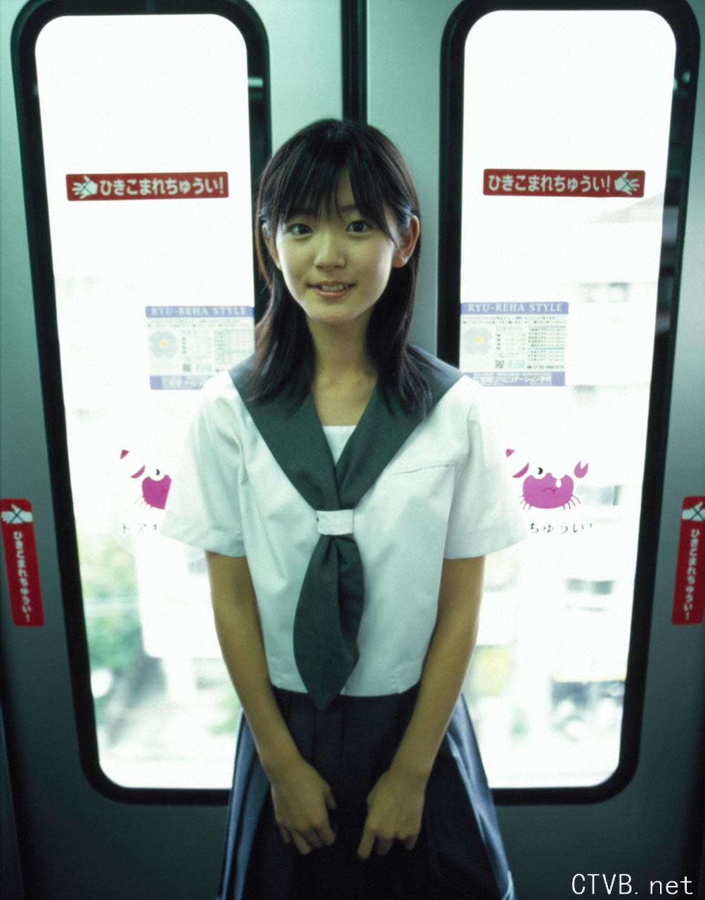 高清无水印美女壁纸上千套9000张 - 57.jpg