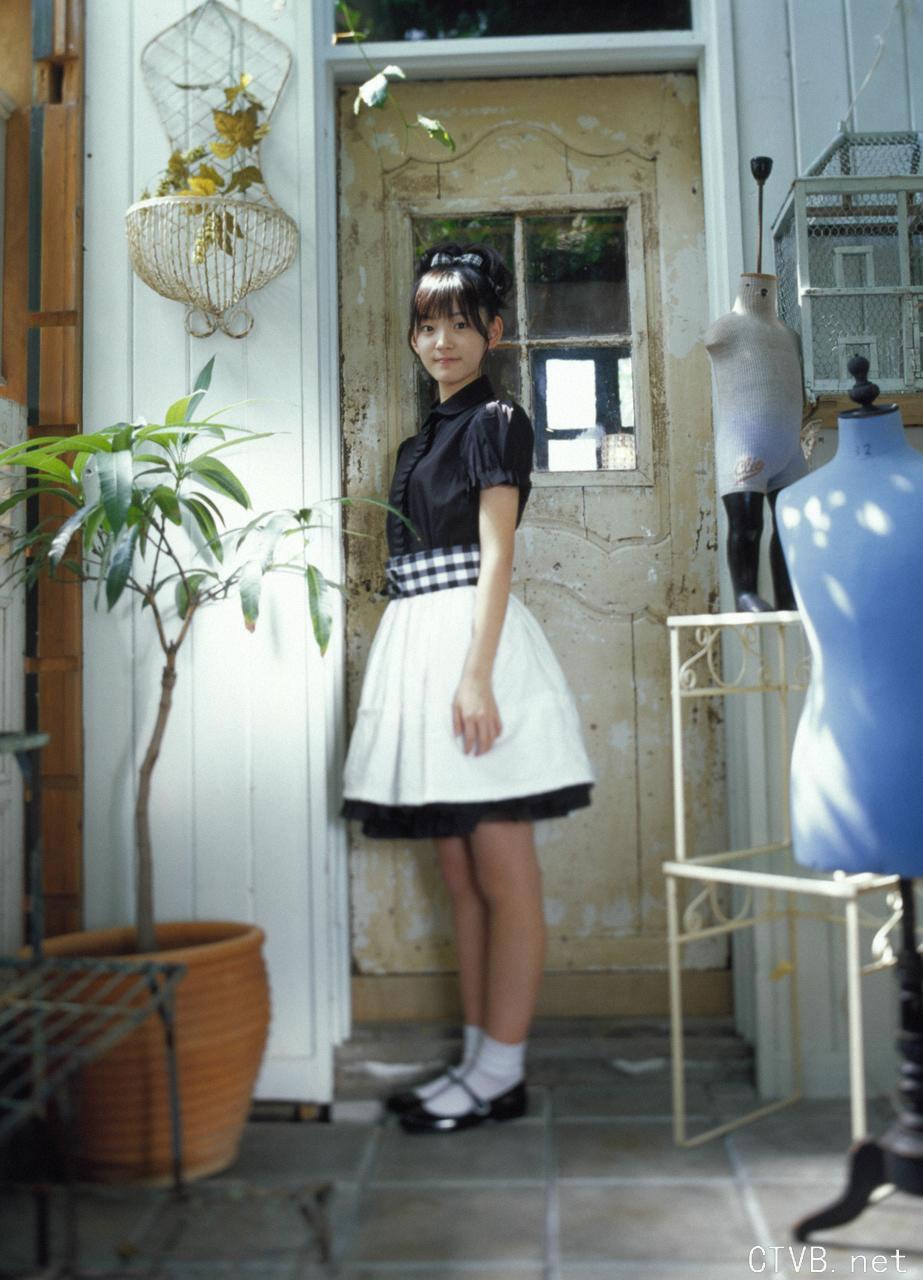 高清无水印美女壁纸上千套9000张 - 53.jpg