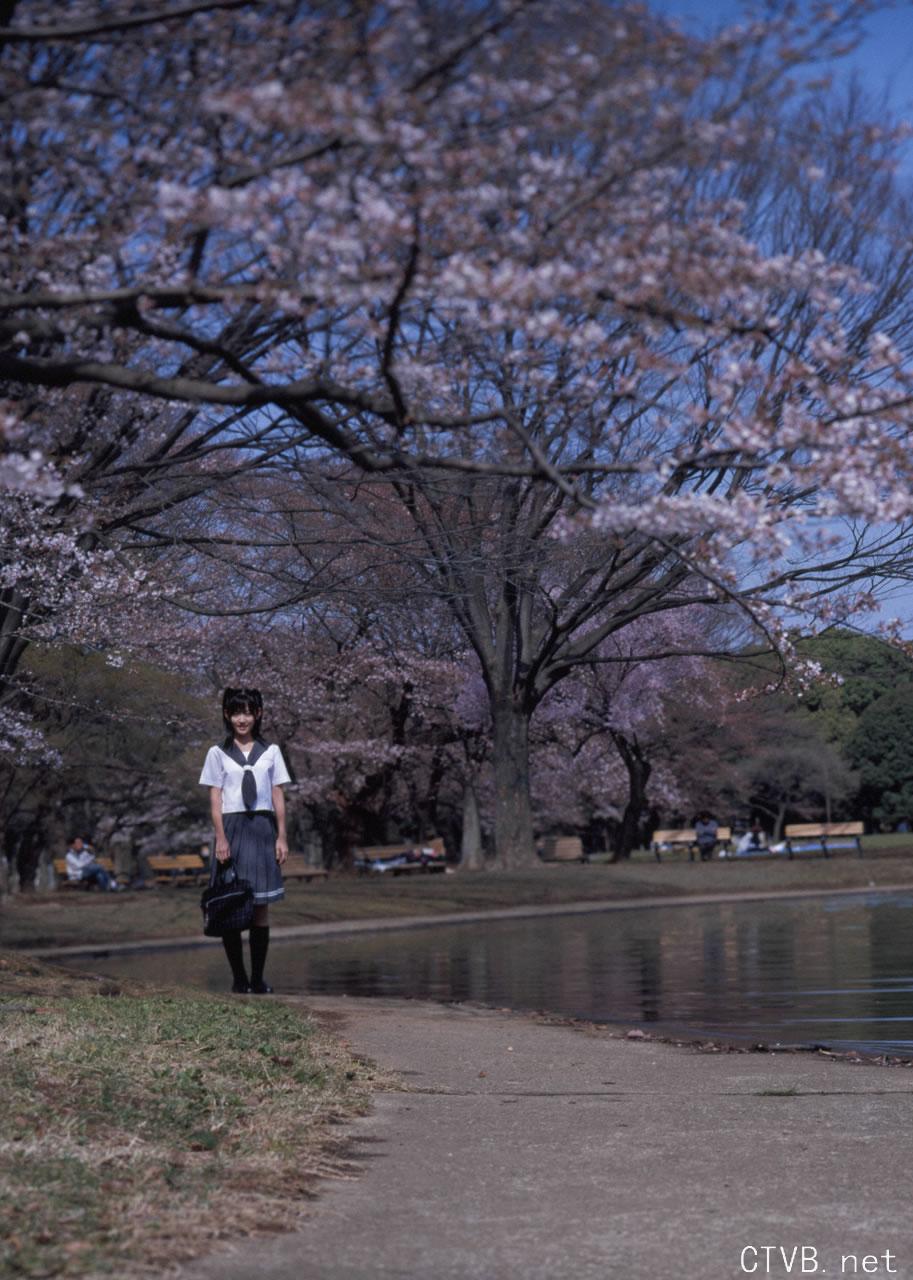 高清无水印美女壁纸上千套9000张 - 42.jpg