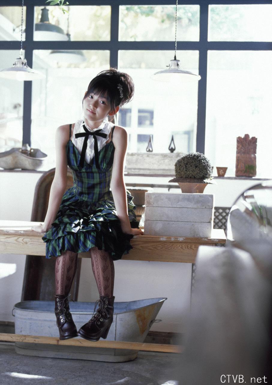 高清无水印美女壁纸上千套9000张 - 80.jpg