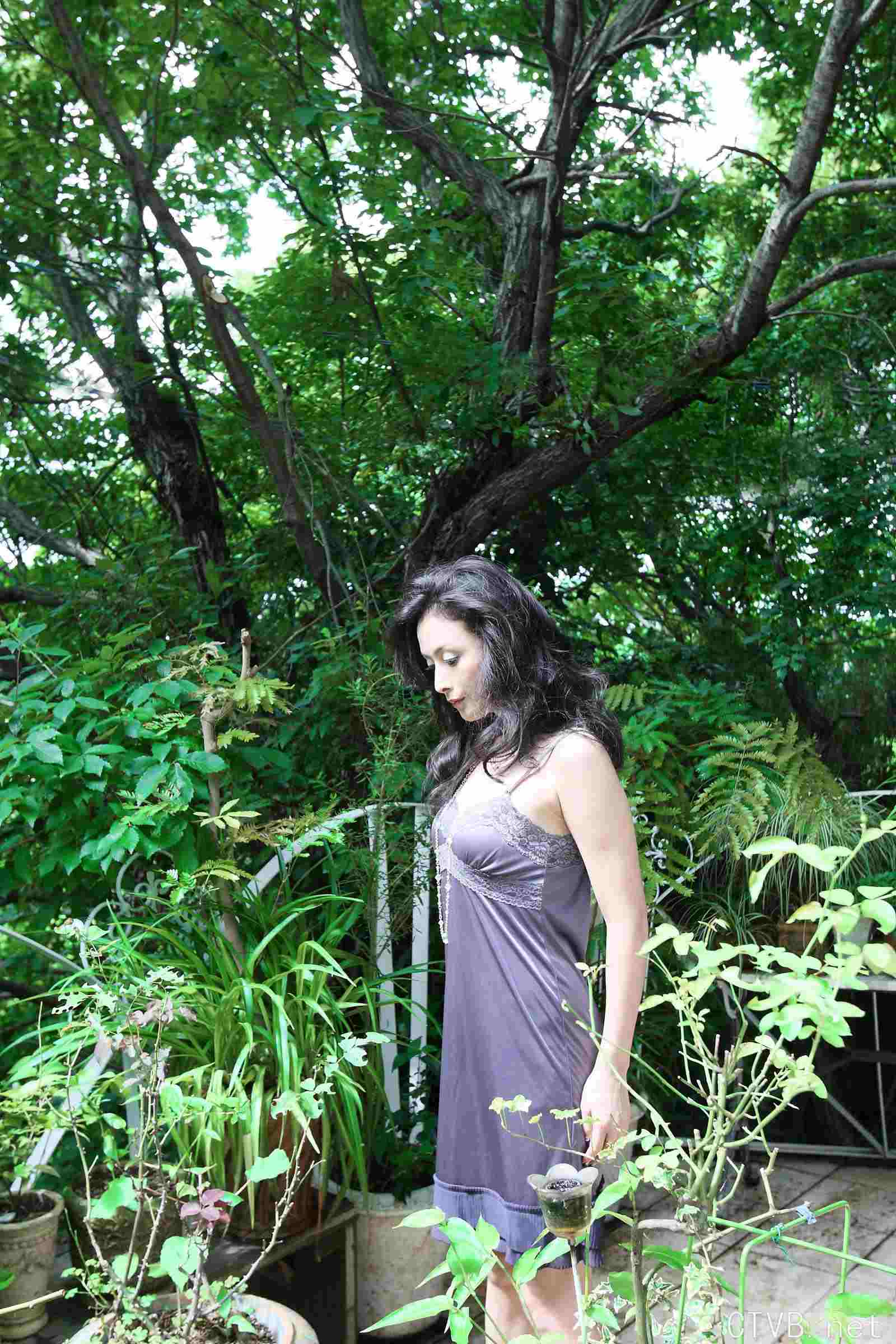 高清无水印美女壁纸上千套9000张 - 22.jpg