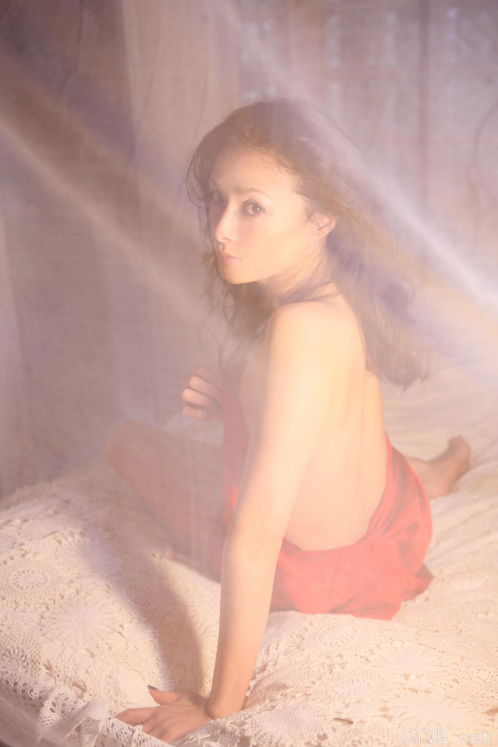 高清无水印美女壁纸上千套9000张 - 6.jpg