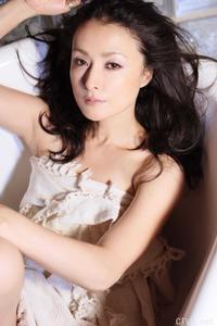 高清无水印美女壁纸上千套9000张 - 13.jpg