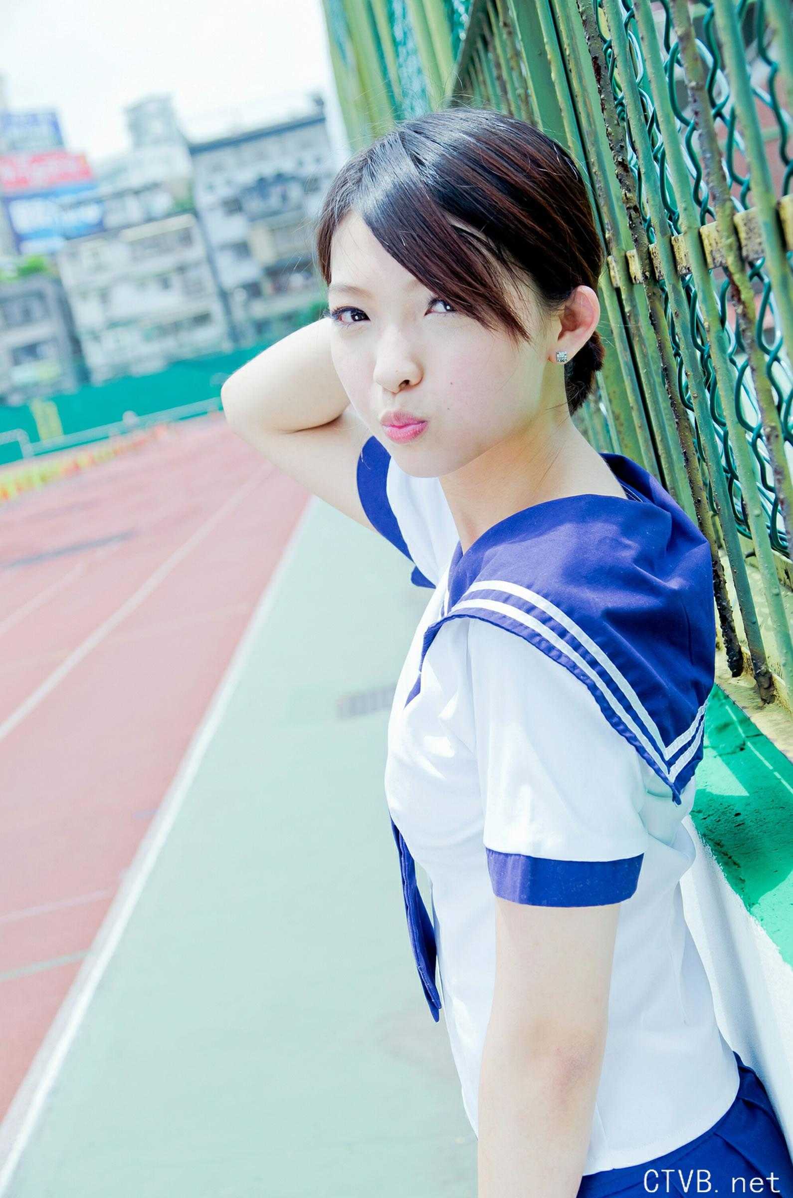 高清无水印美女壁纸上千套9000张 - 2.jpg