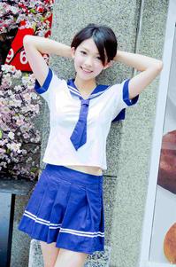 高清无水印美女壁纸上千套9000张 - 1.jpg