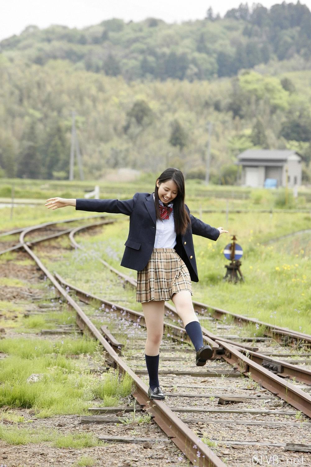 高清无水印美女壁纸上千套9000张 - 3.jpg