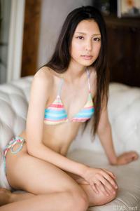 高清无水印美女壁纸上千套9000张 - 1.jpg