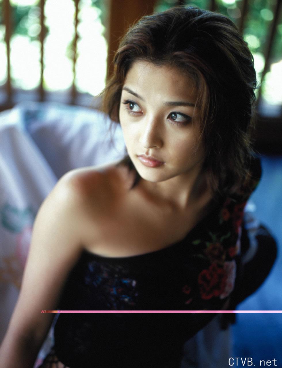 高清无水印美女壁纸上千套9000张 - 92.jpg