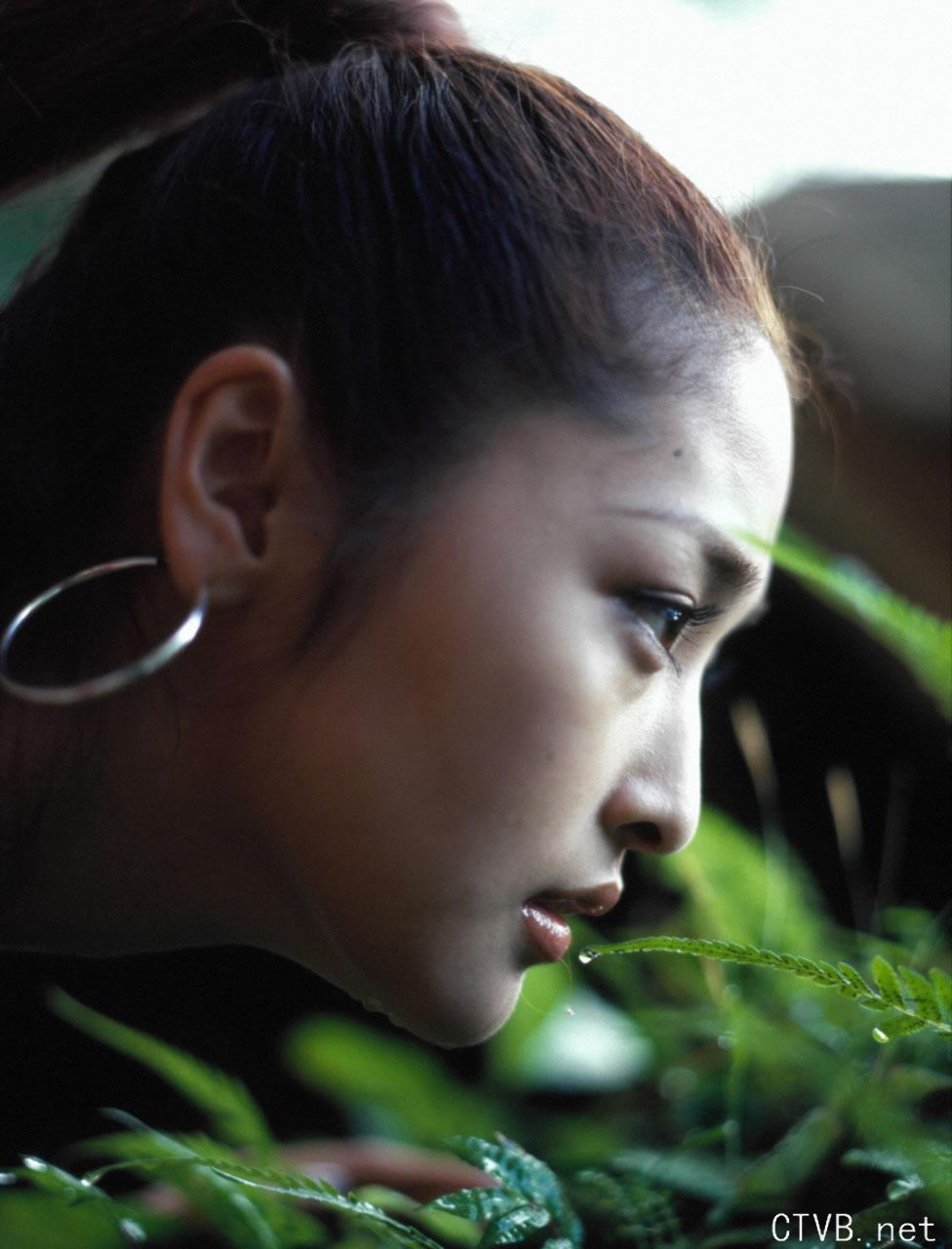 高清无水印美女壁纸上千套9000张 - 33.jpg