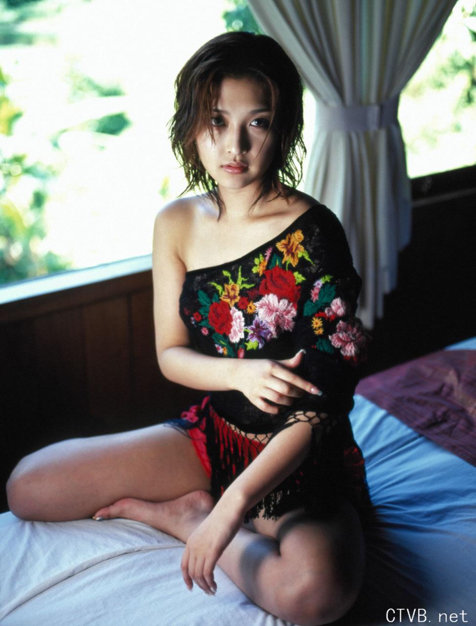 高清无水印美女壁纸上千套9000张 - 8.jpg