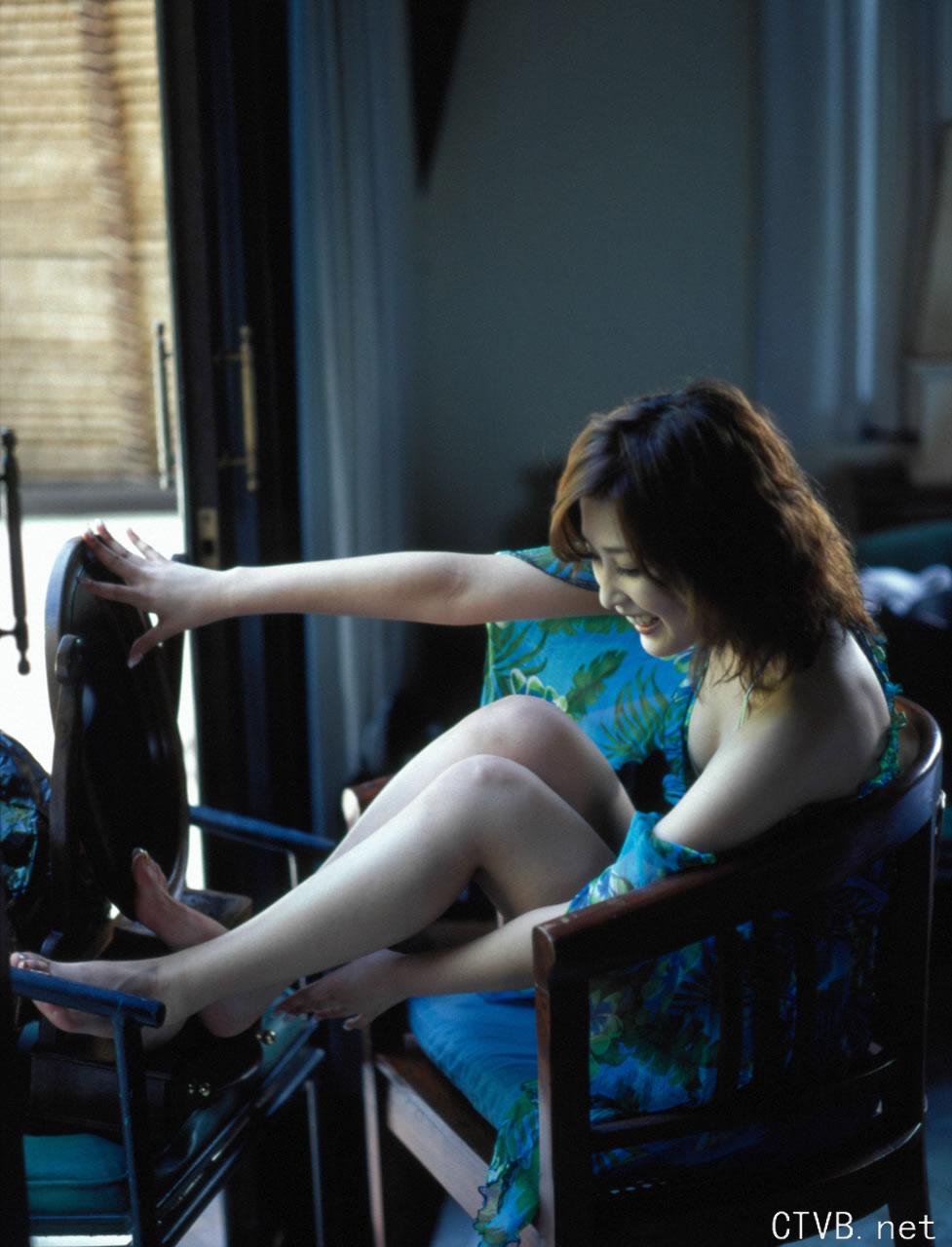 高清无水印美女壁纸上千套9000张 - 30.jpg