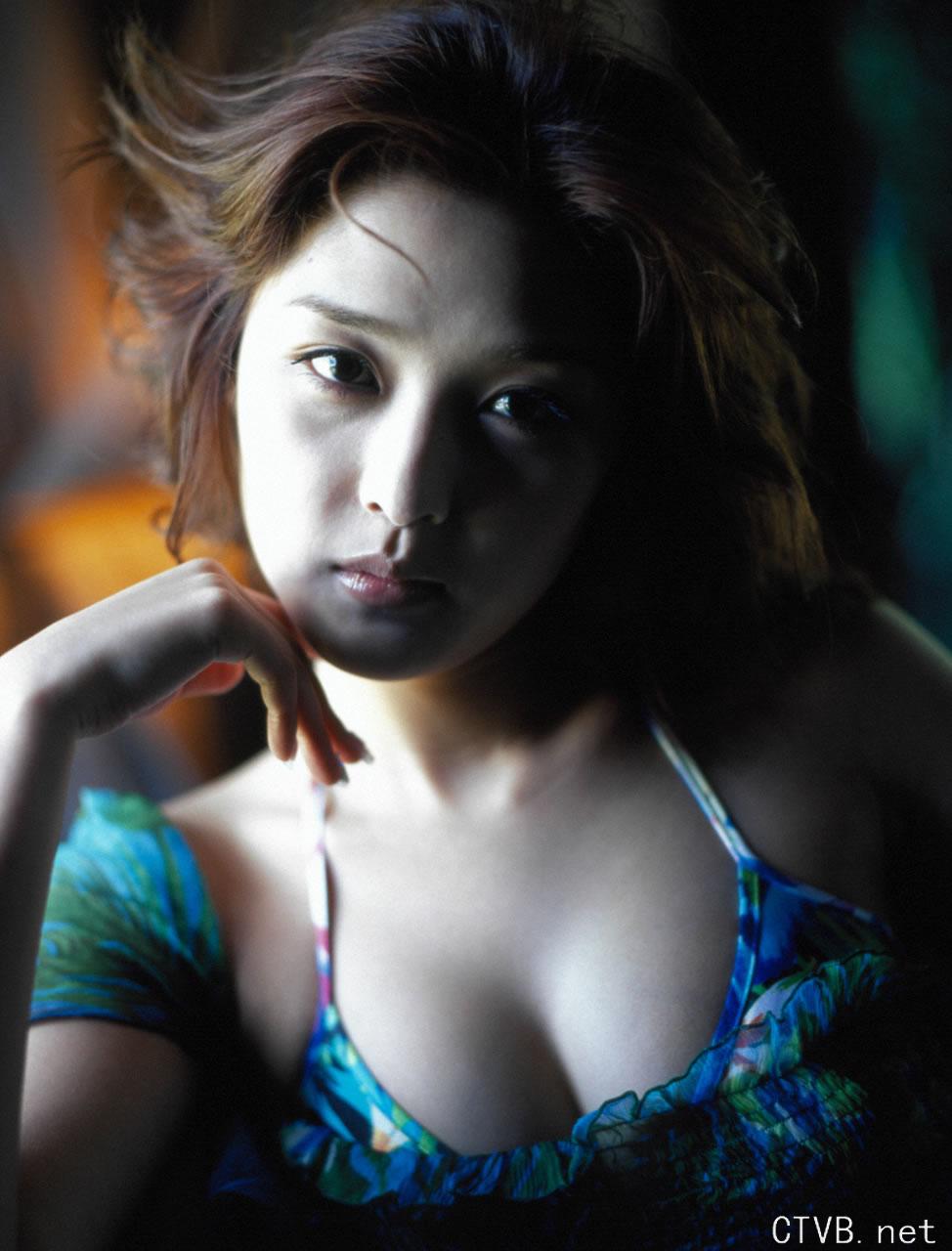 高清无水印美女壁纸上千套9000张 - 32.jpg