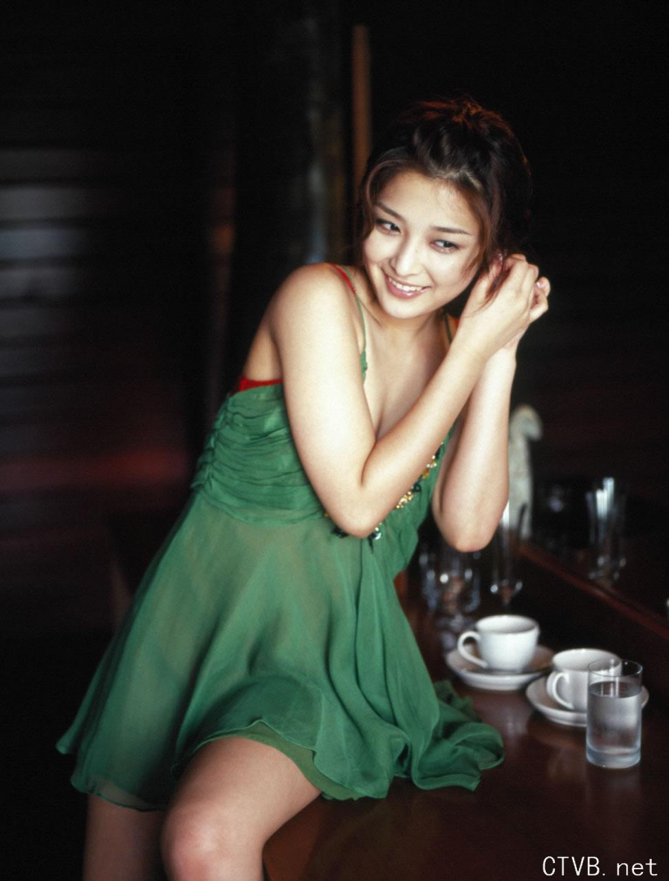 高清无水印美女壁纸上千套9000张 - 47.jpg