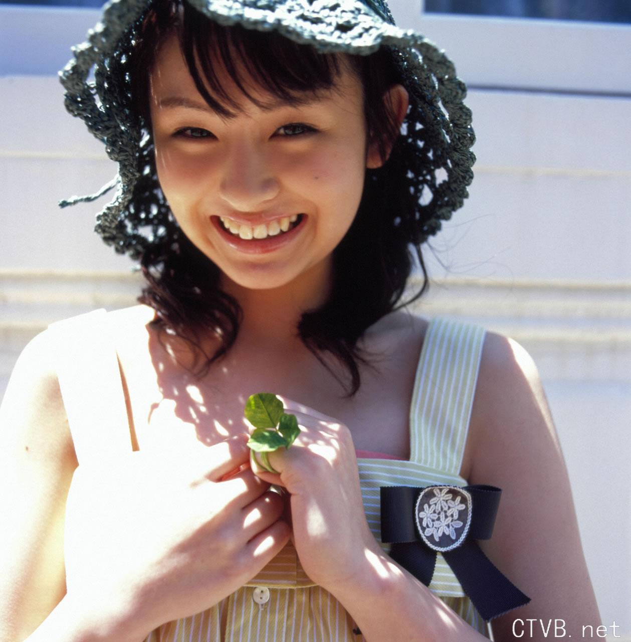 高清无水印美女壁纸上千套9000张 - 44.jpg