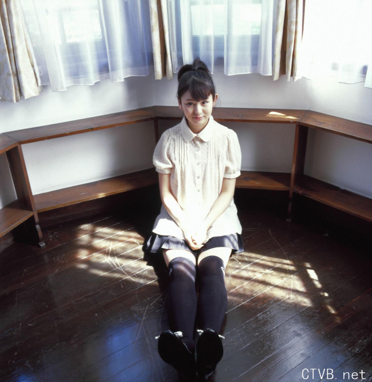 高清无水印美女壁纸上千套9000张 - 31.jpg