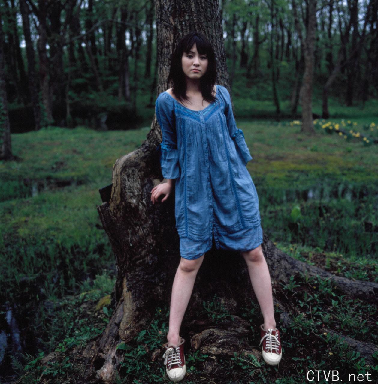 高清无水印美女壁纸上千套9000张 - 65.jpg