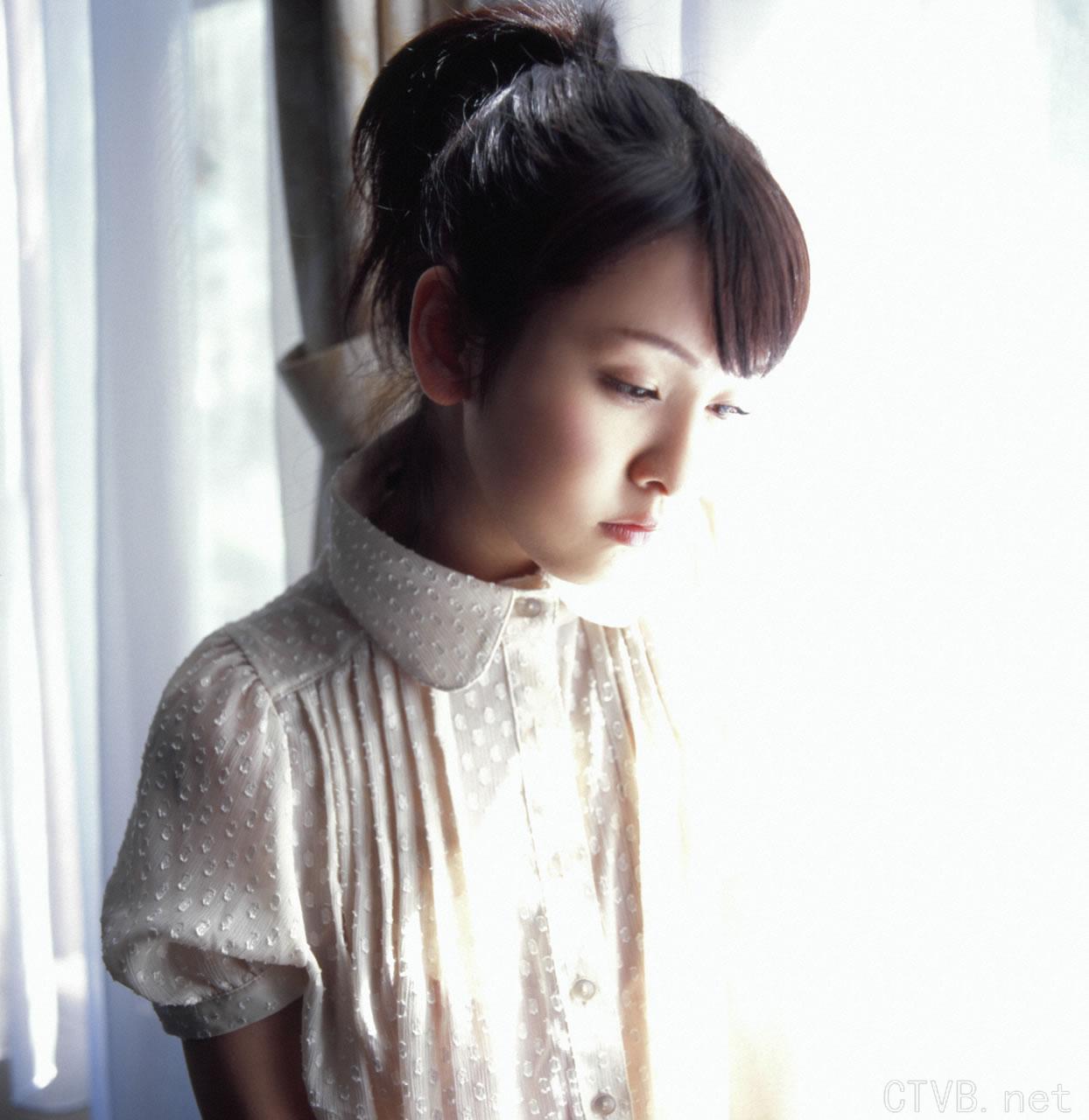 高清无水印美女壁纸上千套9000张 - 93.jpg