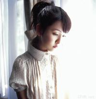 高清无水印美女壁纸上千套9000张 - 93.jpg