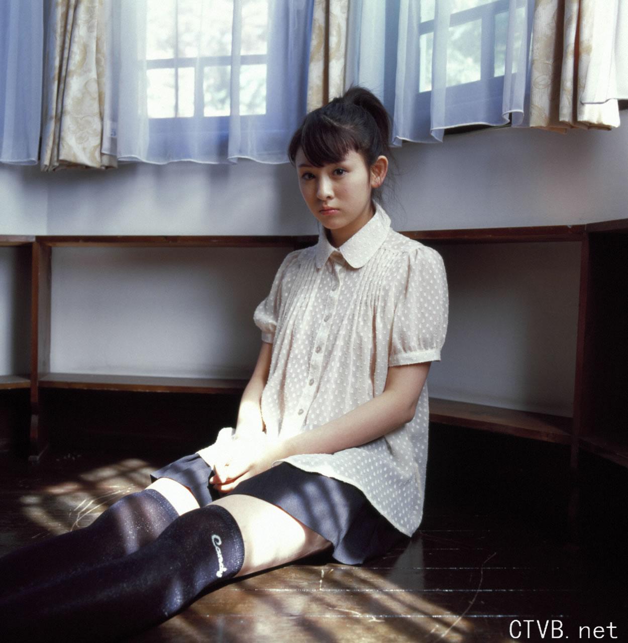 高清无水印美女壁纸上千套9000张 - 54.jpg