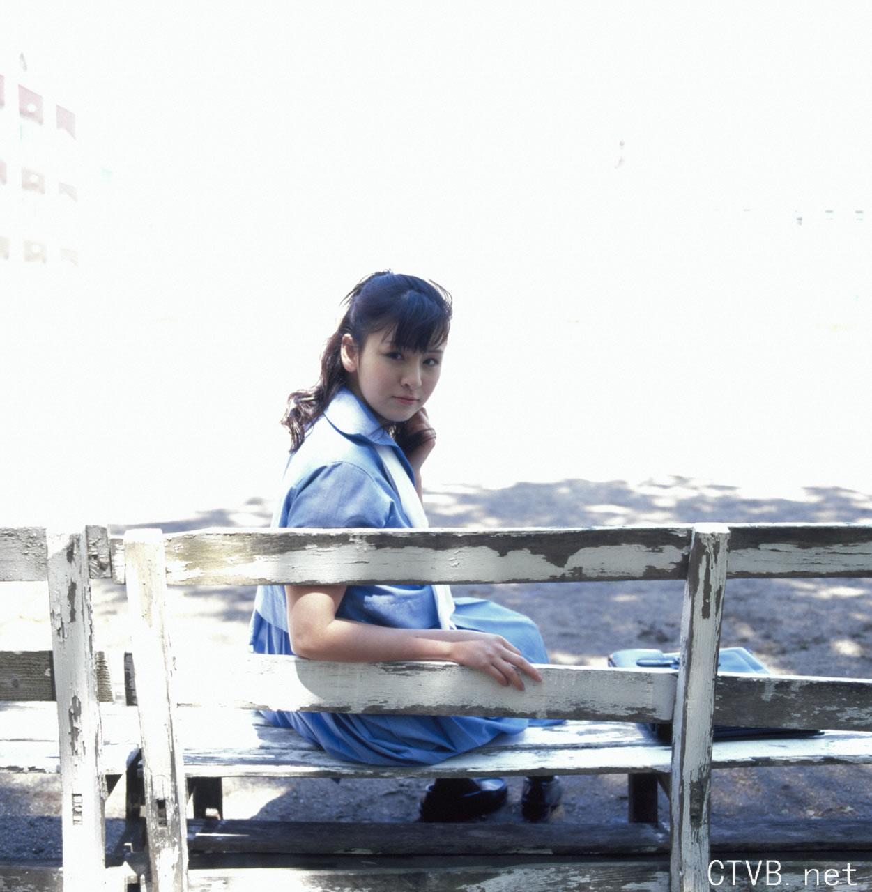 高清无水印美女壁纸上千套9000张 - 91.jpg