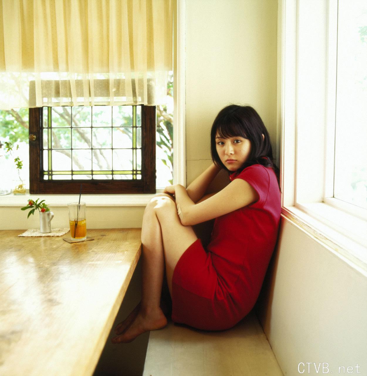 高清无水印美女壁纸上千套9000张 - 86.jpg