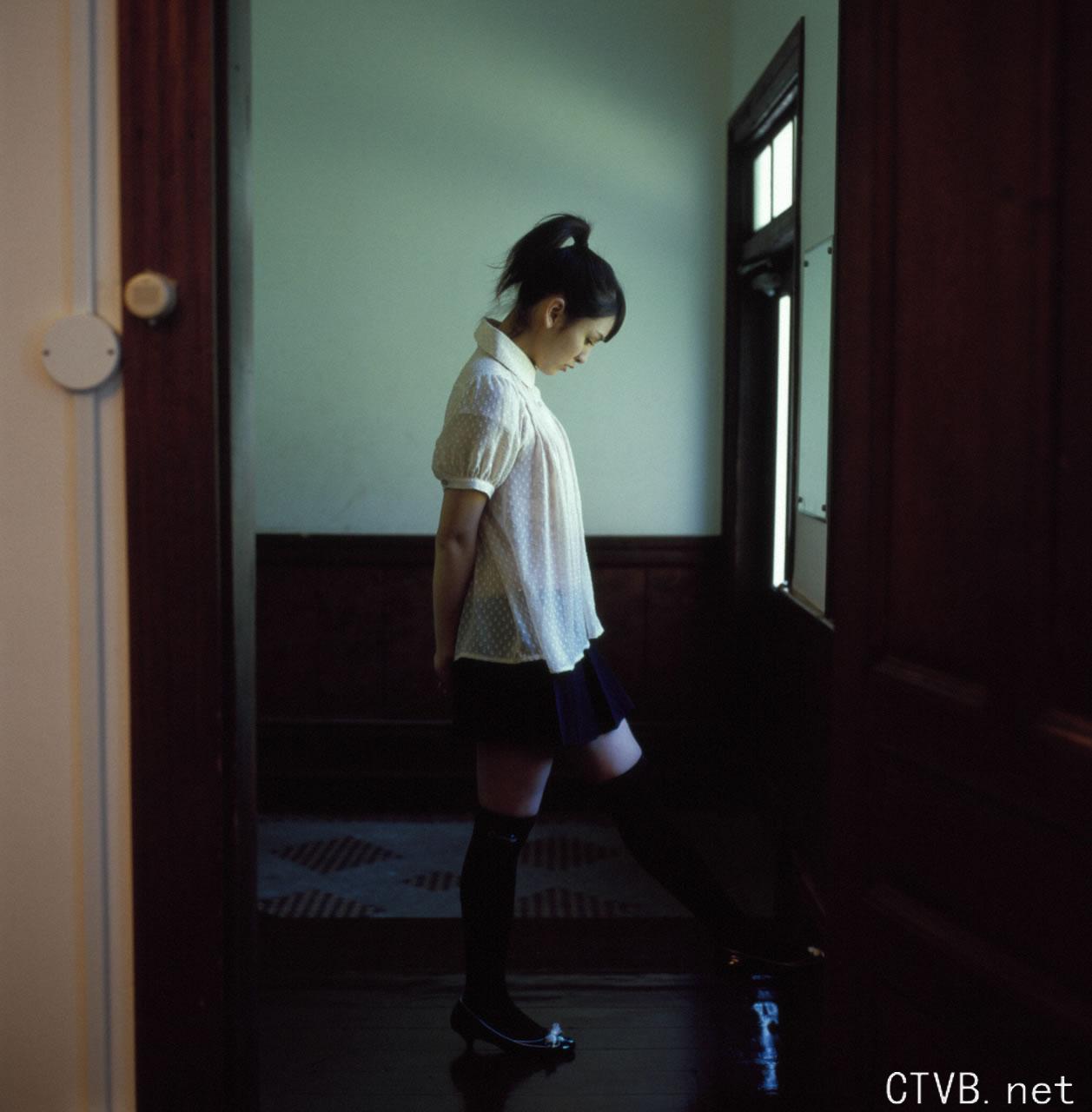 高清无水印美女壁纸上千套9000张 - 55.jpg