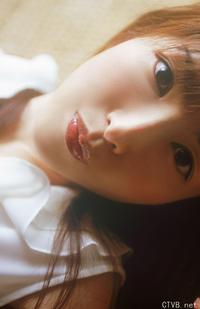 高清无水印美女壁纸上千套9000张 - 1.jpg