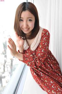 高清无水印美女壁纸上千套9000张 - 1.jpg