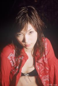 高清无水印美女壁纸上千套9000张 - 2.jpg