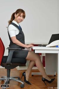 高清无水印美女壁纸上千套9000张 - 94.jpg