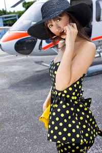 高清无水印美女壁纸上千套9000张 - 3.jpg