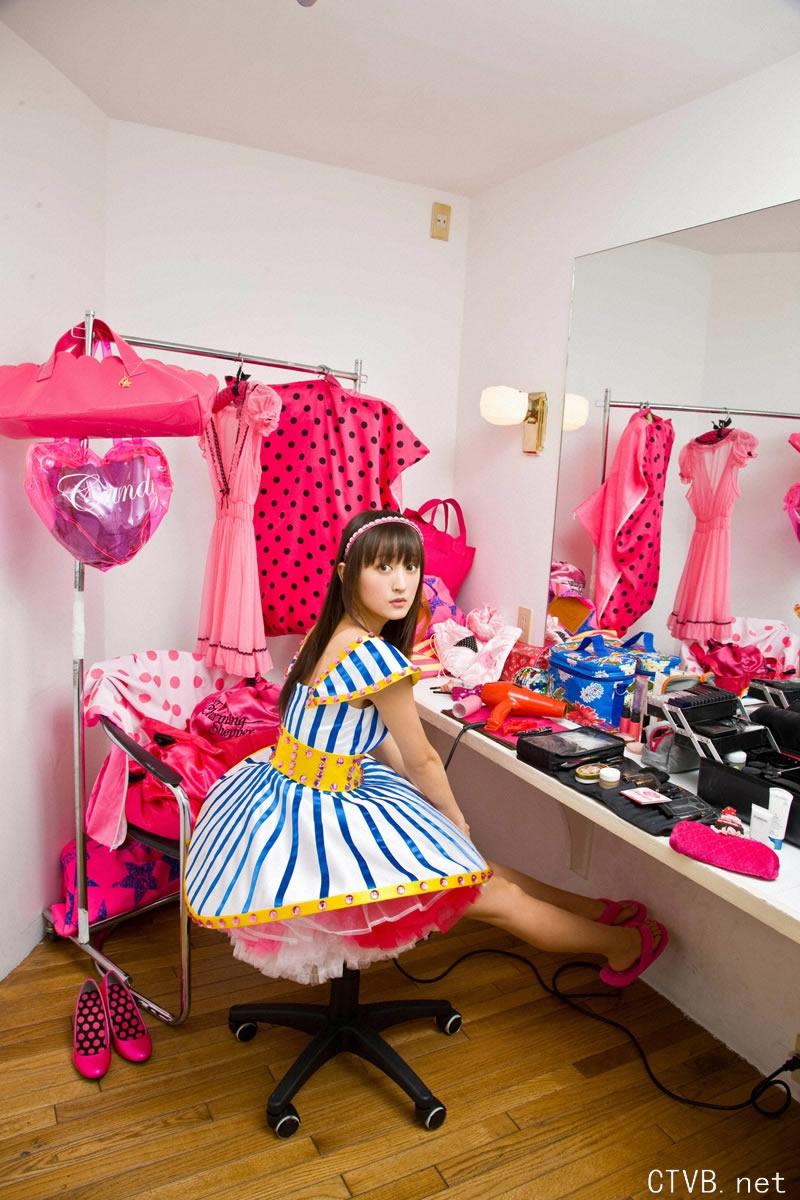 高清无水印美女壁纸上千套9000张 - 133.jpg