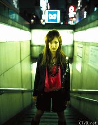 高清无水印美女壁纸上千套9000张 - 2.jpg