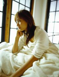 高清无水印美女壁纸上千套9000张 - 3.jpg