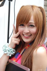 高清无水印美女壁纸上千套9000张 - 1.jpg