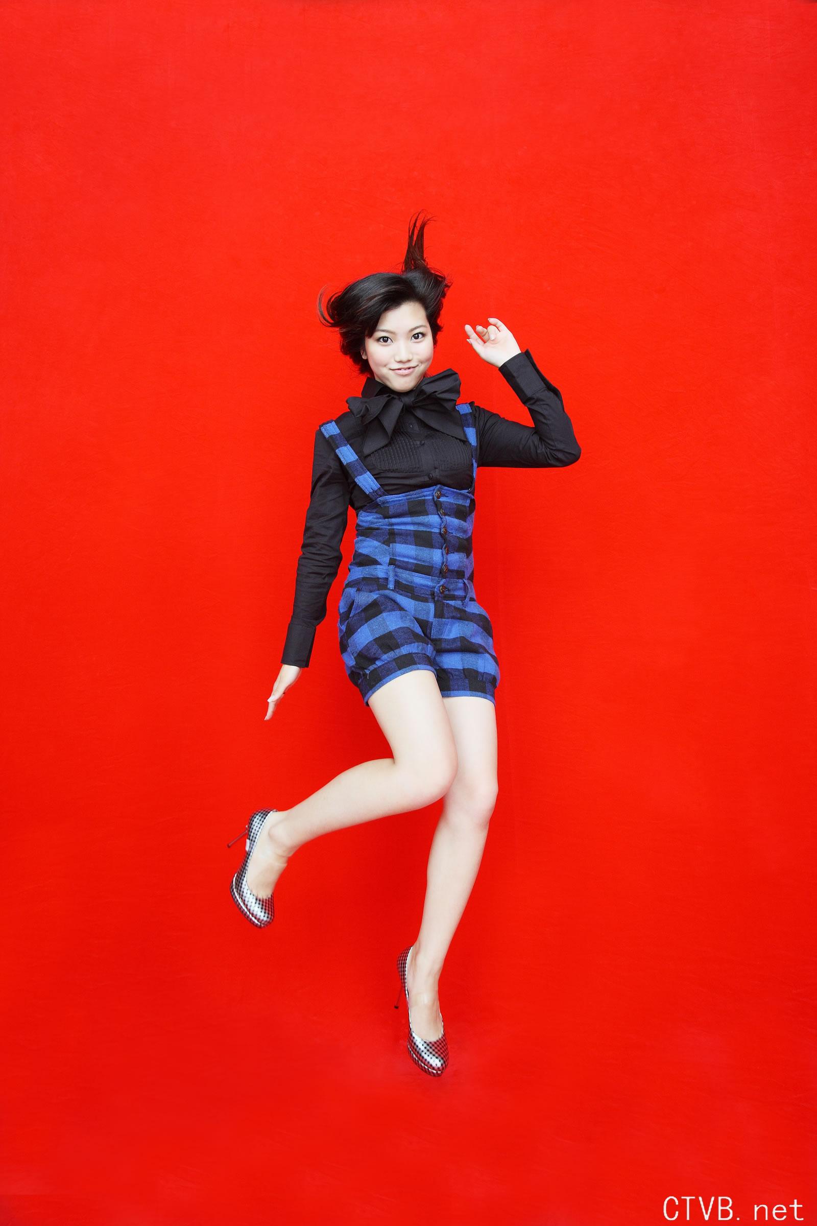 高清无水印美女壁纸上千套9000张 - 6.jpg