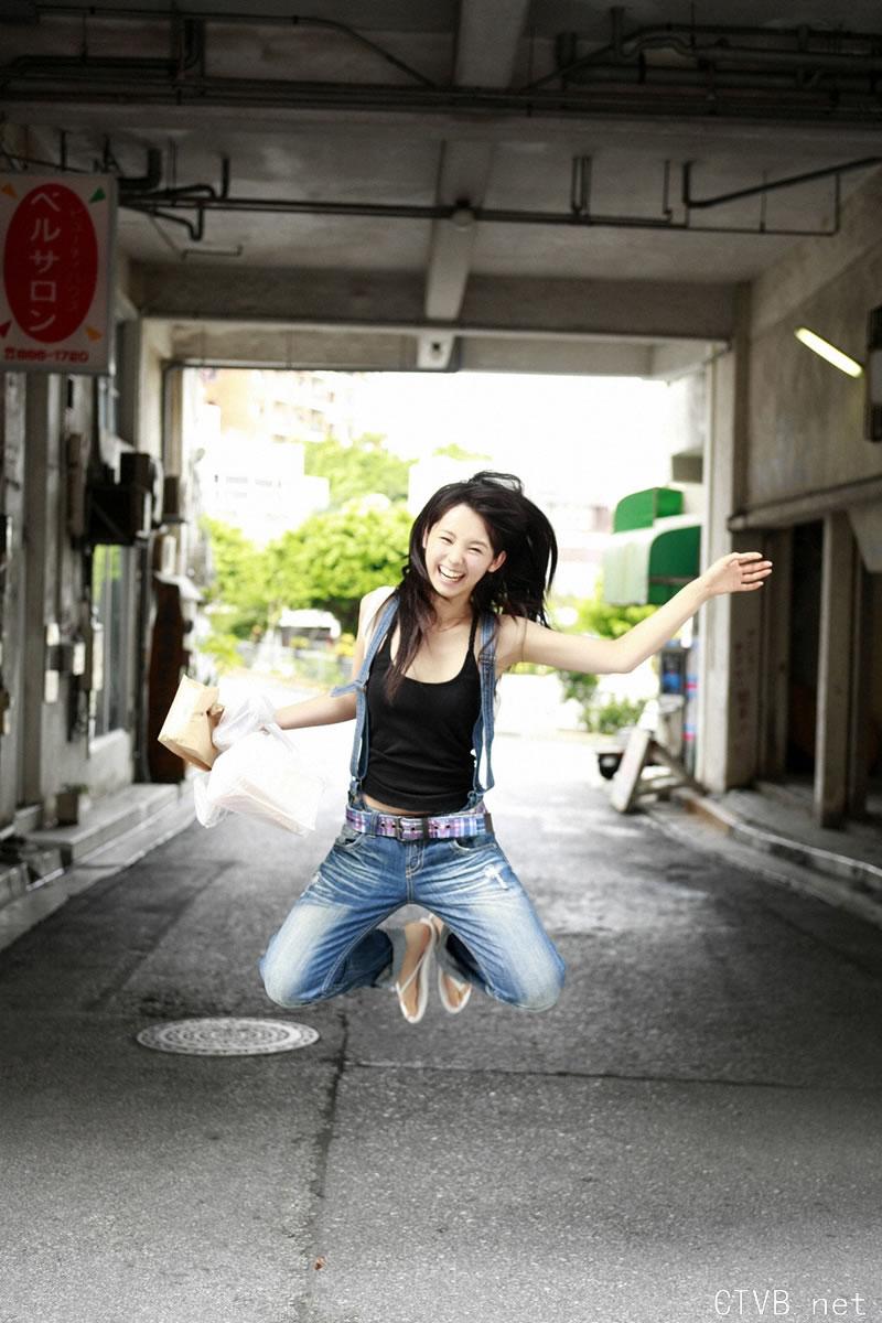 高清无水印美女壁纸上千套9000张 - 4.jpg